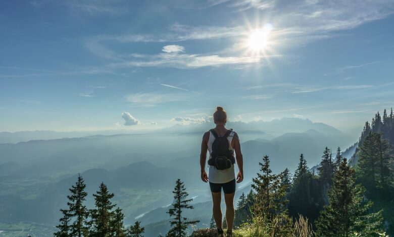 hiker, standing, woman